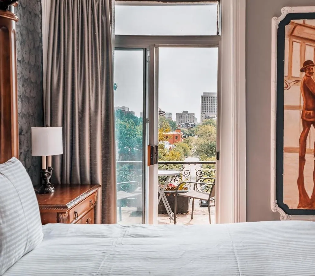 Hotel De Paris Montreal